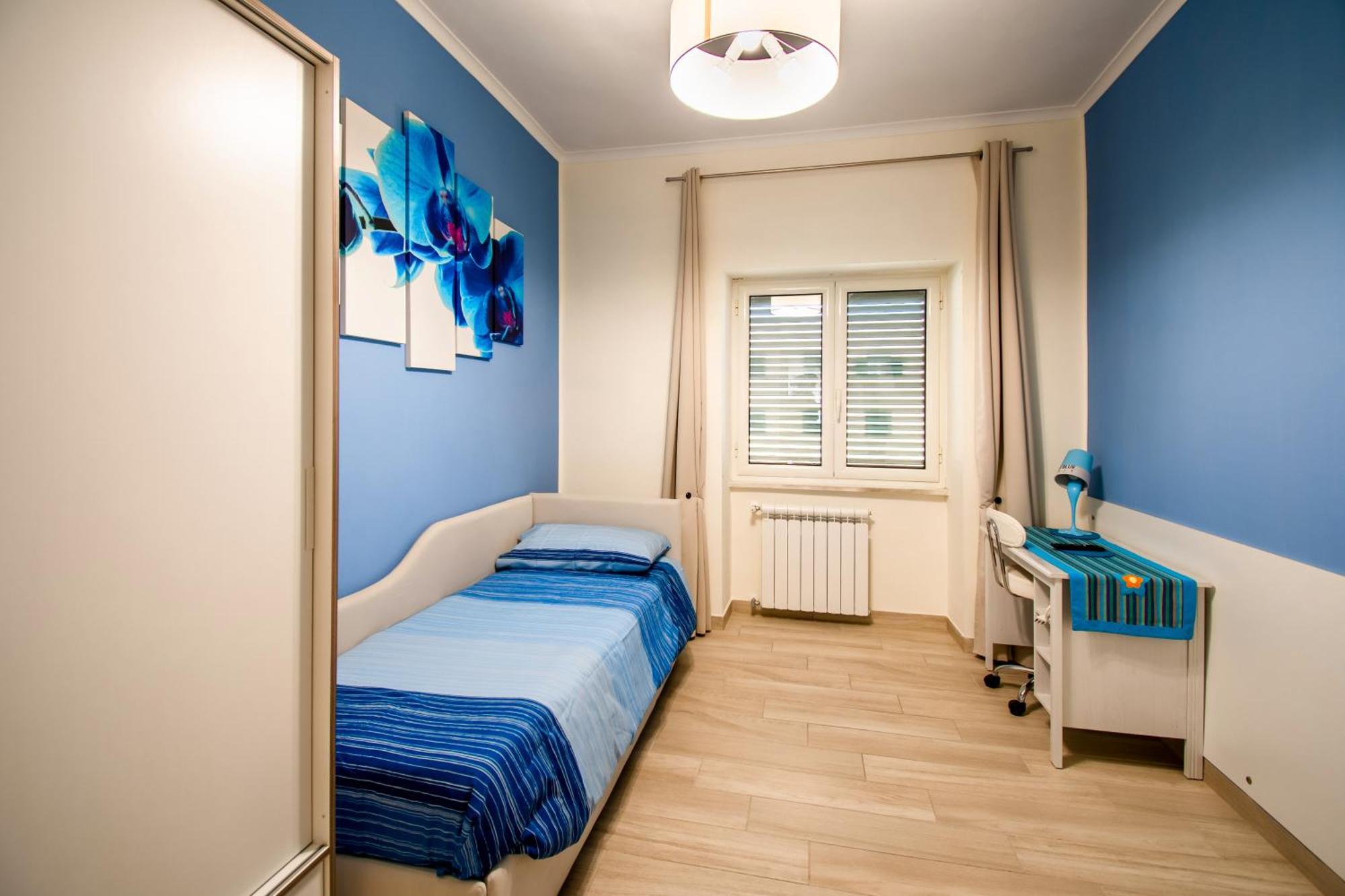 Color House Hotel Naples Exterior photo